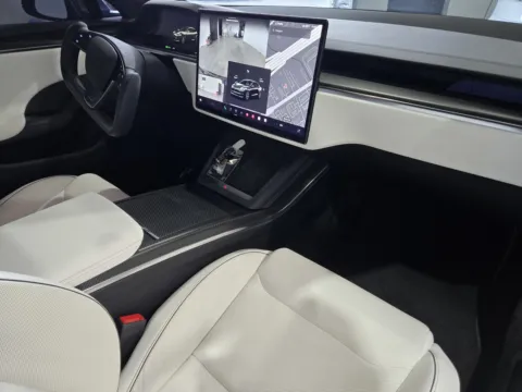 More photos of 2022 Tesla Model S Plaid at Premium Autos - Norco, CA