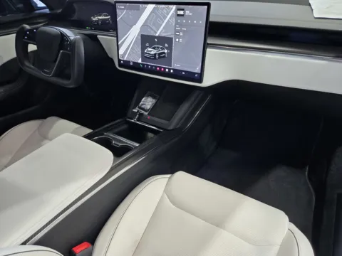 More photos of 2022 Tesla Model S Plaid at Premium Autos - Norco, CA