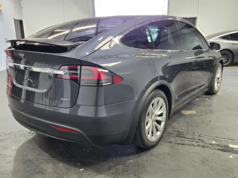 More photos of 2017 Tesla Model X 100D at Premium Autos - Norco, CA