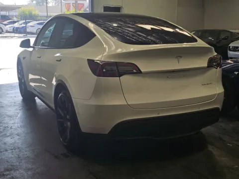 Photos of 2021 Tesla Model Y Long Range for sale in Norco, CA at Premium Autos - Norco