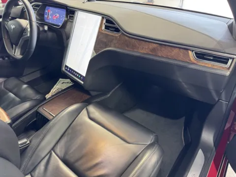 More photos of 2017 Tesla Model S 75 at Premium Autos - Norco, CA