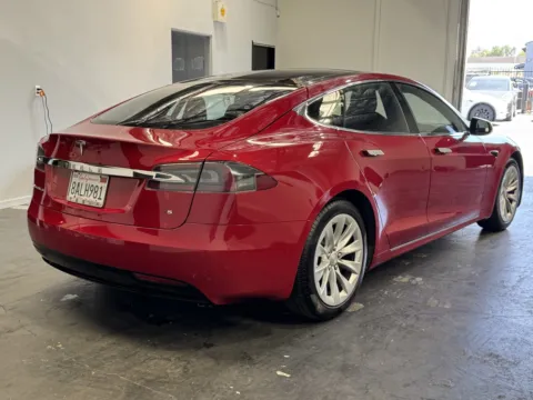 More photos of 2017 Tesla Model S 75 at Premium Autos - Norco, CA