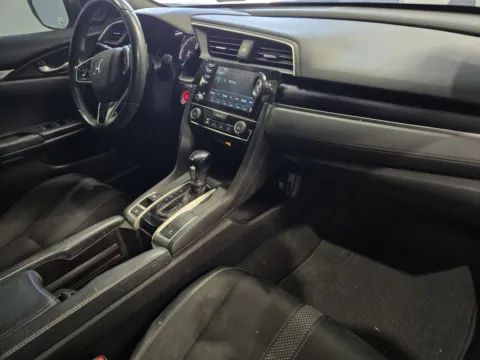 More photos of 2019 Honda Civic Sport at Premium Autos - Norco, CA