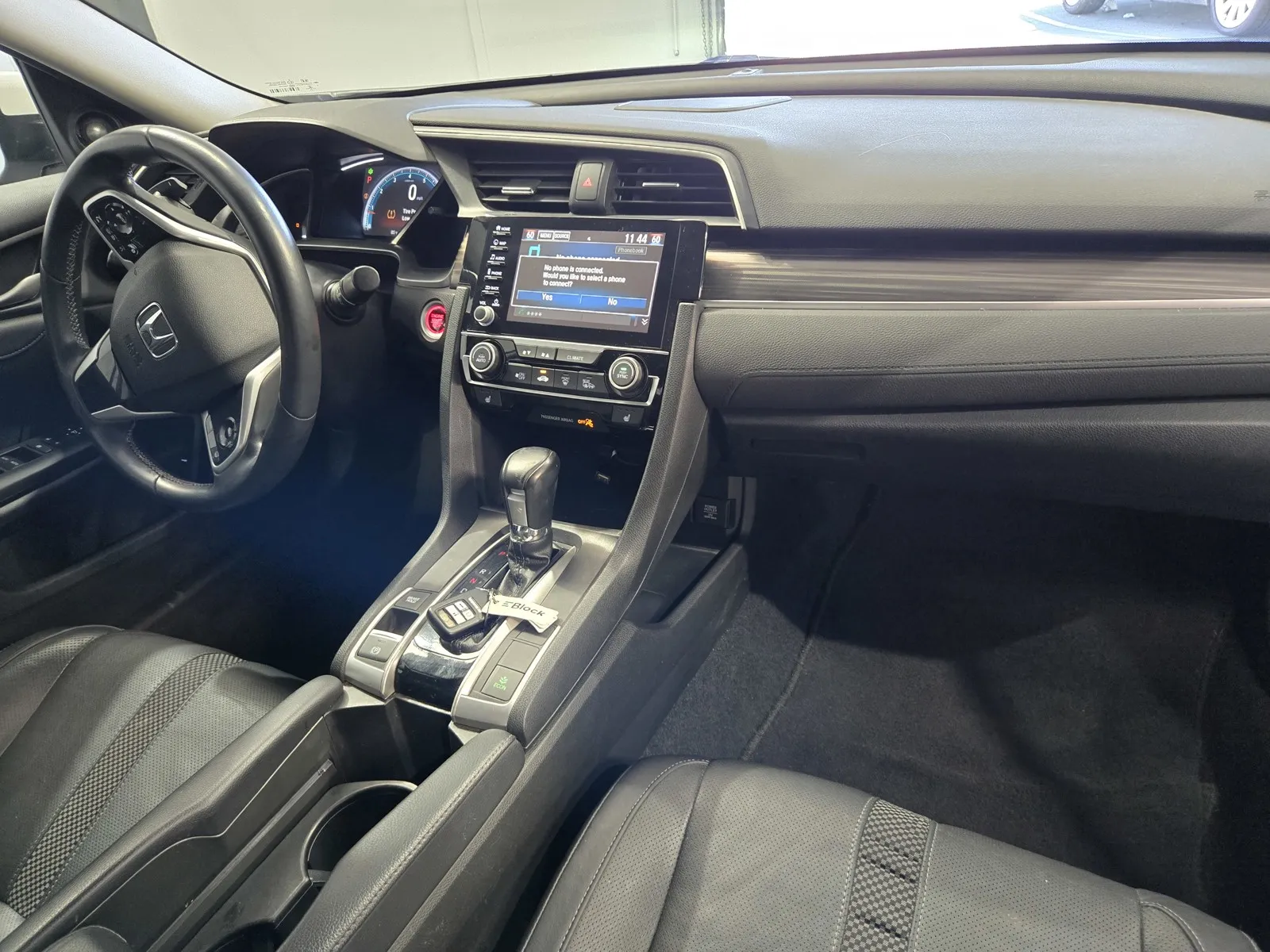 Honda Civic photo 5