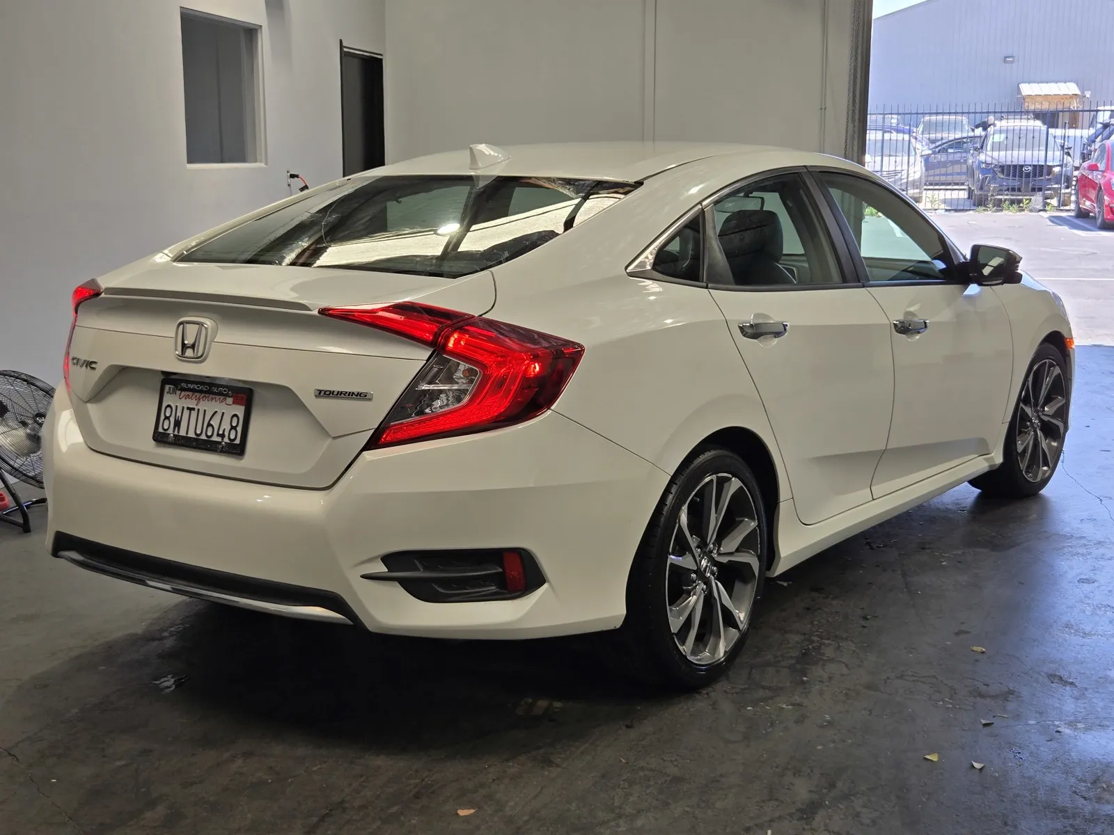 Honda Civic photo 4