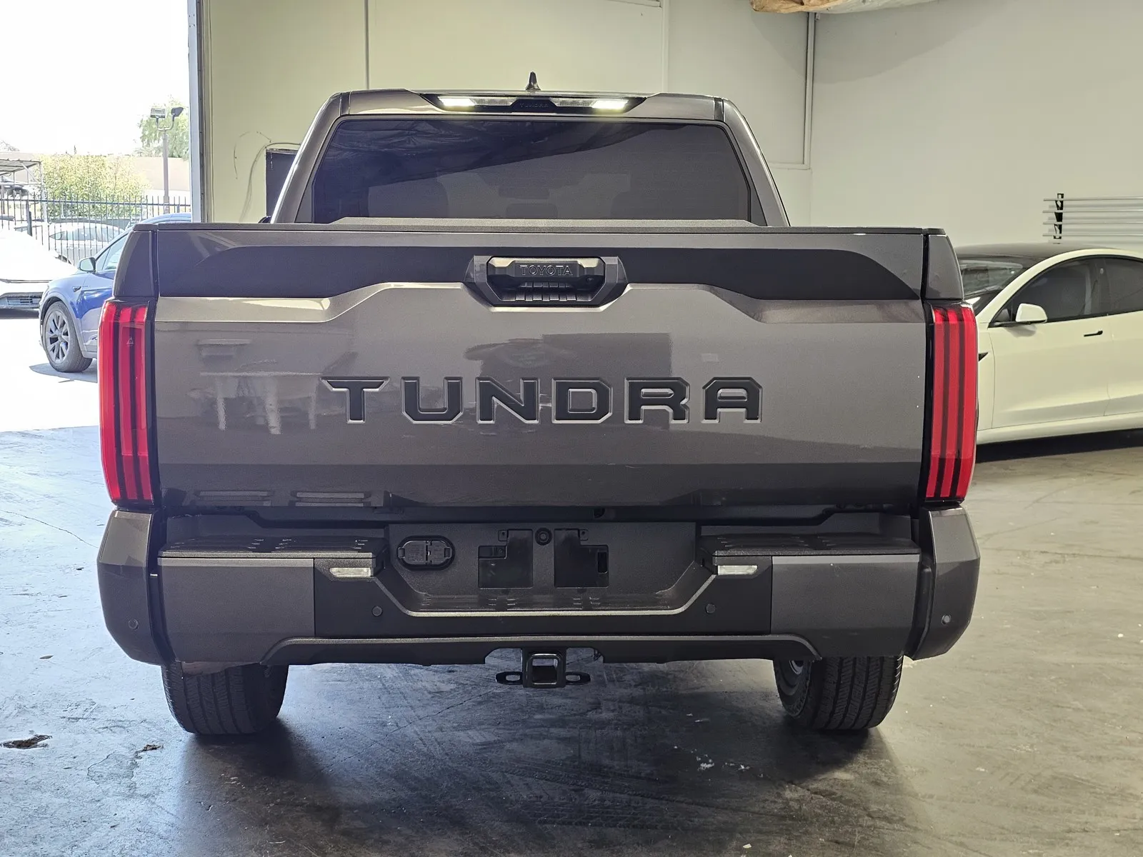Toyota Tundra photo 3