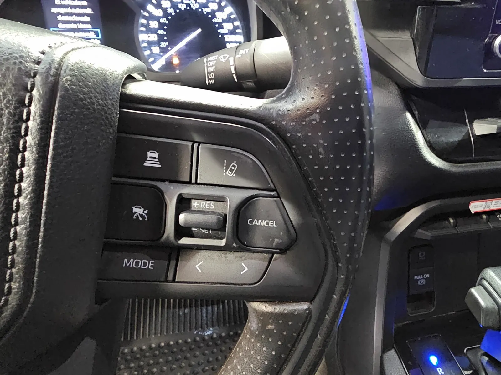 Toyota Tundra photo 17