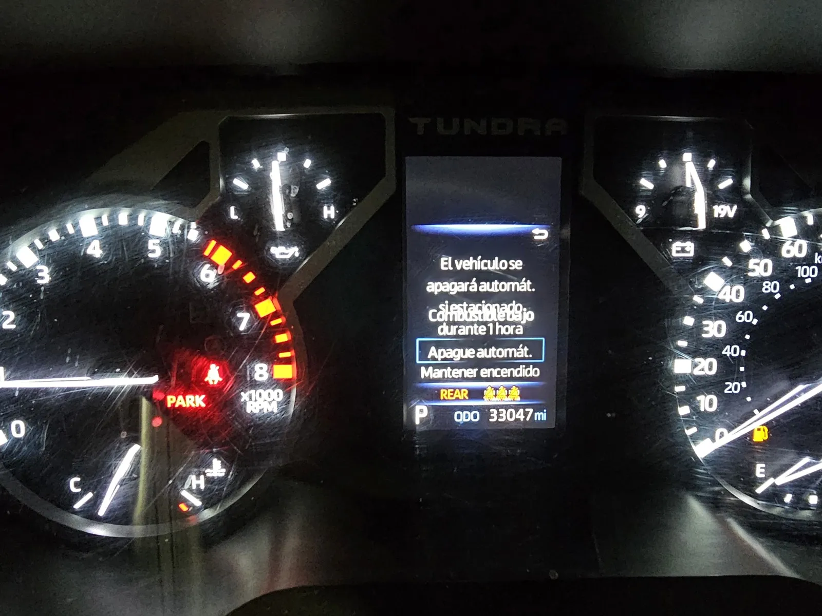 Toyota Tundra photo 19