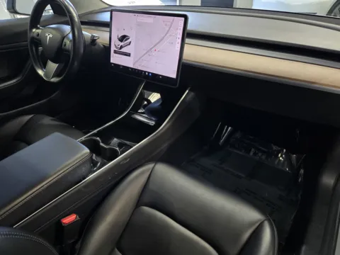 More photos of 2018 Tesla Model 3 Long Range at Premium Autos - Norco, CA