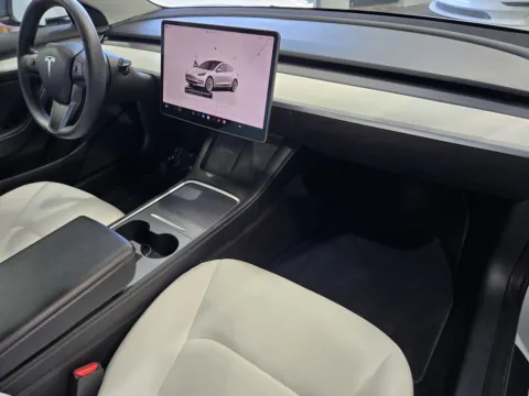 More photos of 2022 Tesla Model 3 Long Range at Premium Autos - Norco, CA