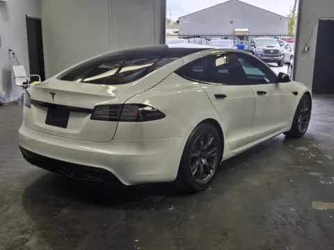 More photos of 2023 Tesla Model S at Premium Autos - Norco, CA