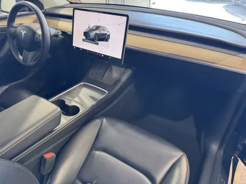 More photos of 2023 Tesla Model Y Long Range at Premium Autos - Norco, CA