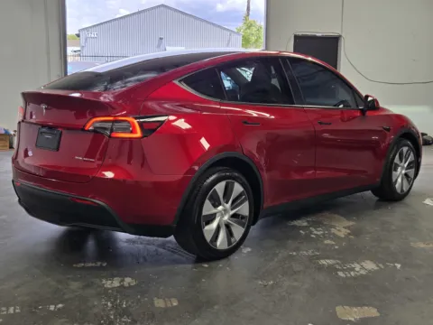 More photos of 2024 Tesla Model Y Long Range at Premium Autos - Norco, CA