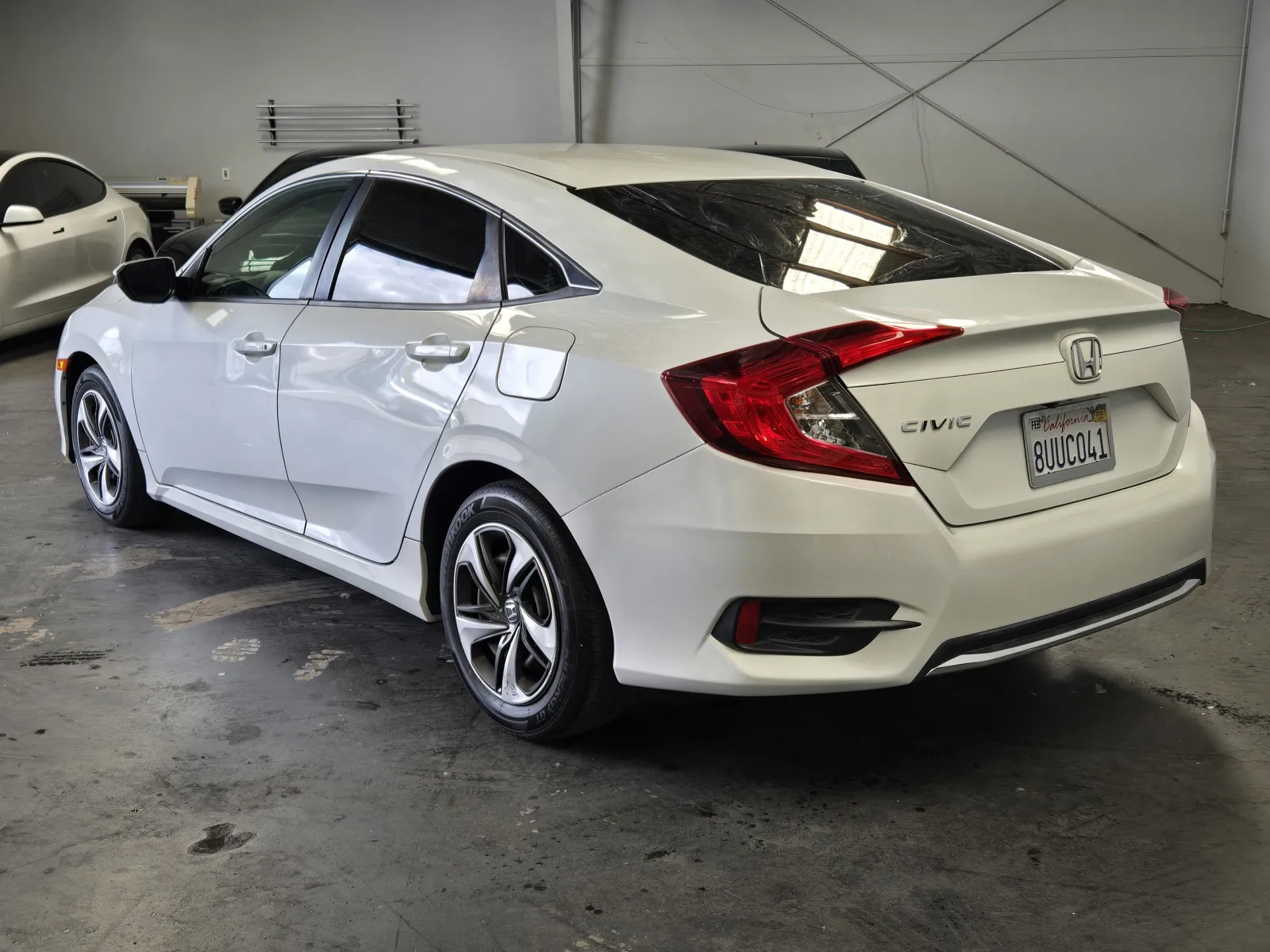 Honda Civic photo 2