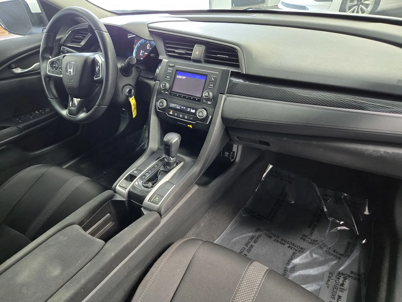 Honda Civic photo 5