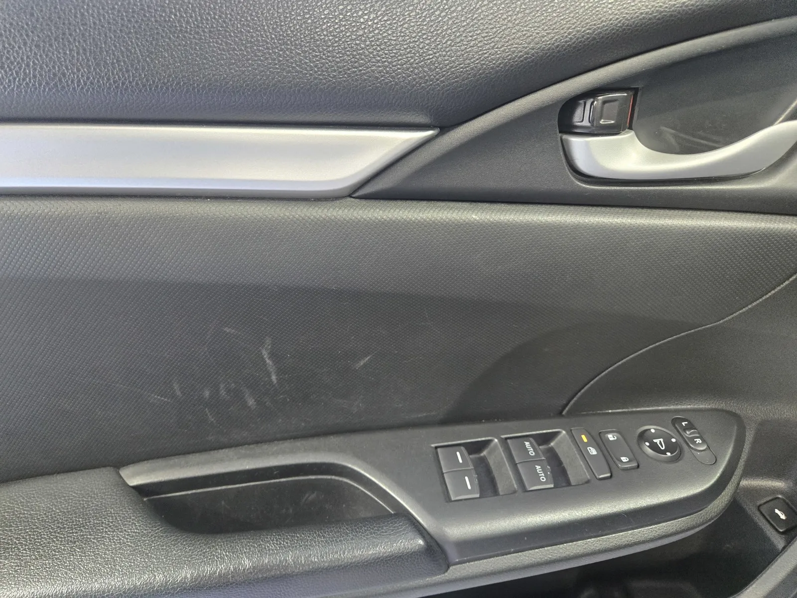 Honda Civic photo 13