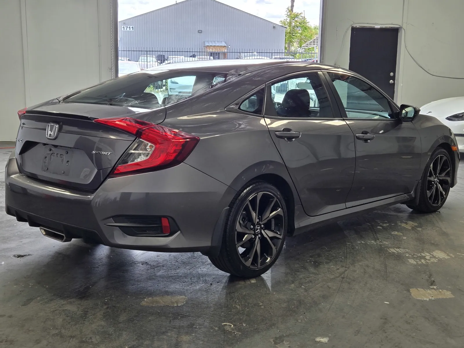 Honda Civic photo 4
