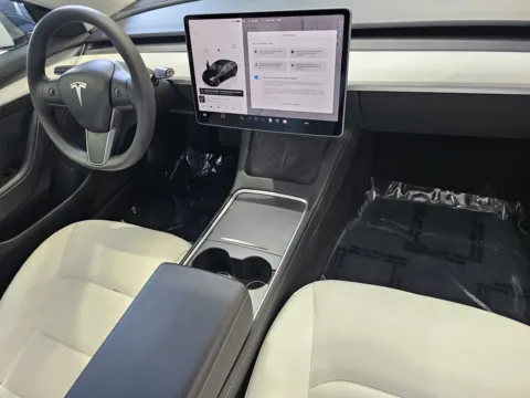 More photos of 2023 Tesla Model 3 at Premium Autos - Norco, CA