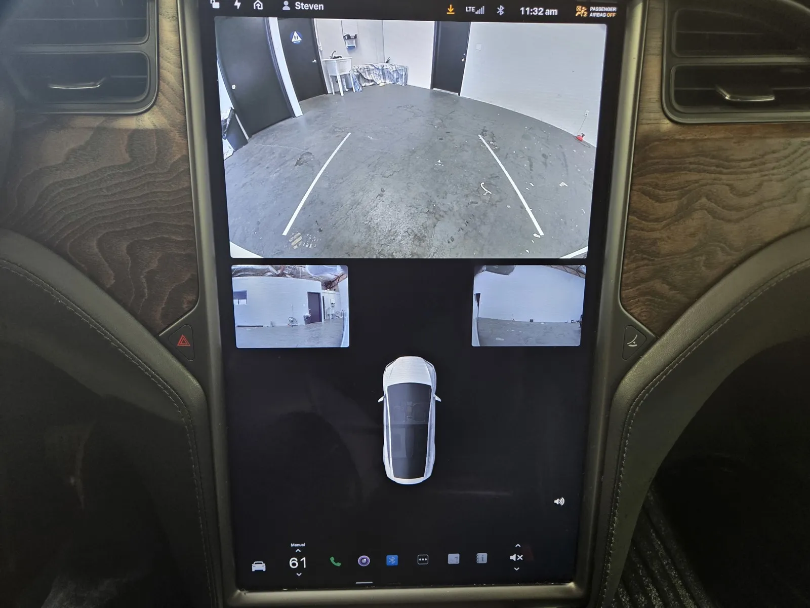 Tesla Model X photo 18