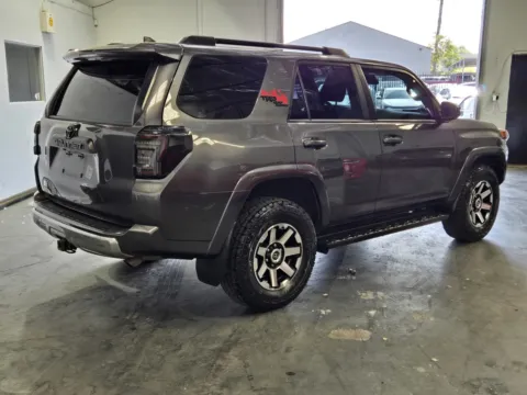 More photos of 2021 Toyota 4Runner TRD Off-Road 4X4 at Premium Autos - Norco, CA