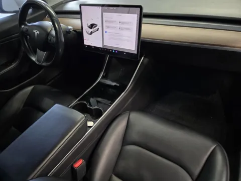 More photos of 2019 Tesla Model 3 at Premium Autos - Norco, CA