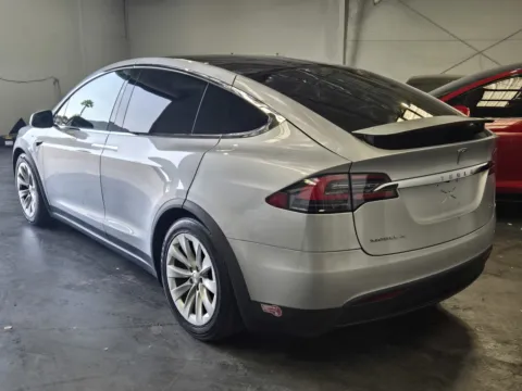 Photos of 2018 Tesla Model X 75D for sale in Norco, CA at Premium Autos - Norco