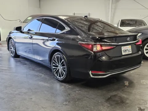 Photos of 2022 Lexus ES 300h for sale in Norco, CA at Premium Autos - Norco