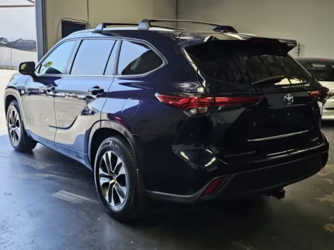 Photos of 2023 Toyota Highlander XLE for sale in Norco, CA at Premium Autos - Norco