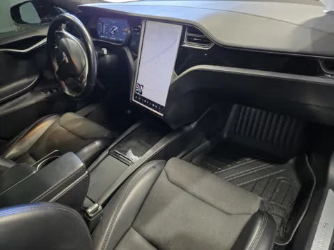 More photos of 2018 Tesla Model S at Premium Autos - Norco, CA