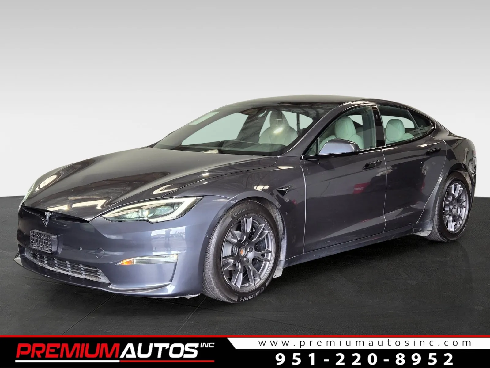 Silver 2022 Tesla Model S for sale in Norco, CA