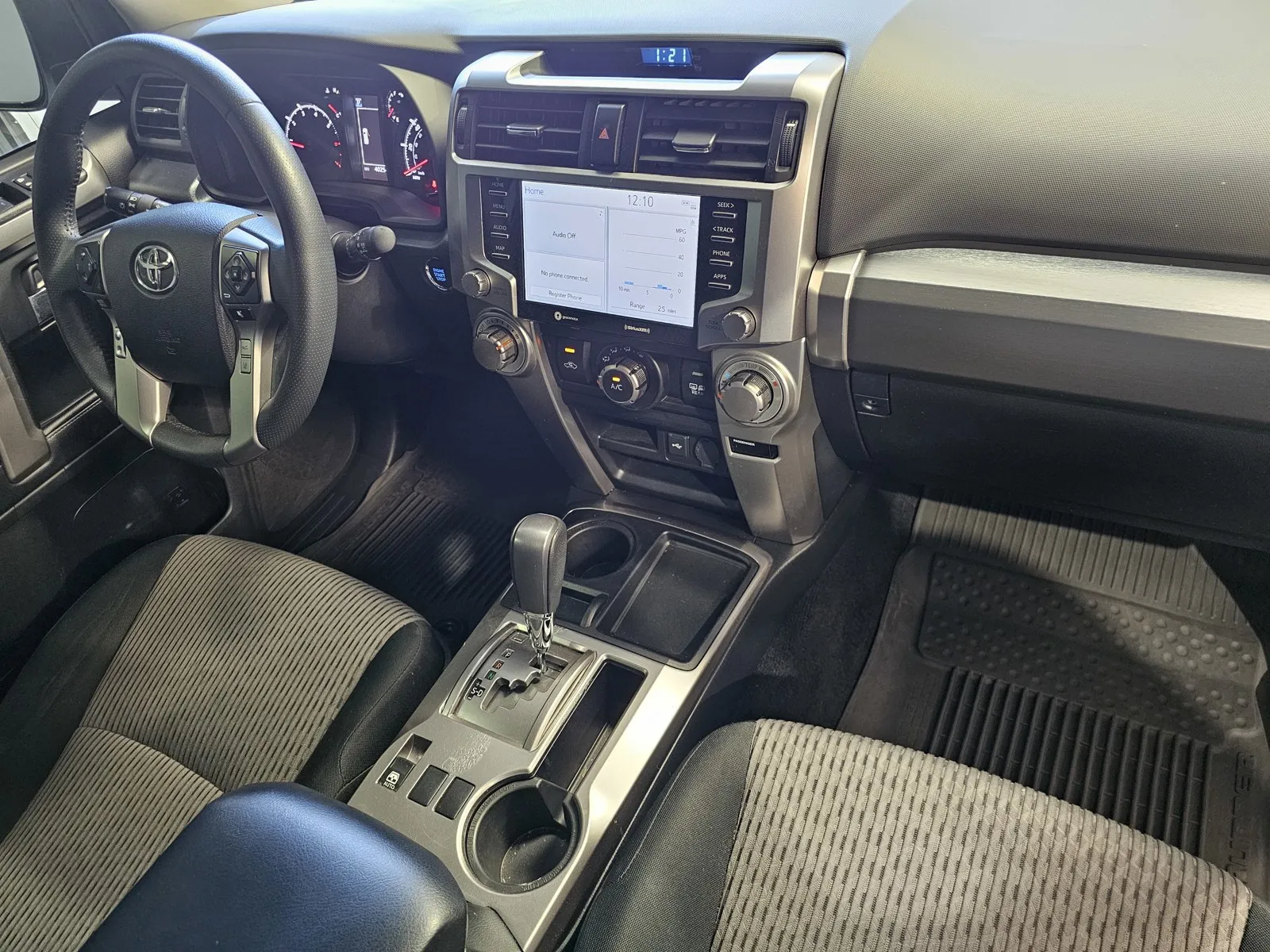 Toyota 4Runner photo 5