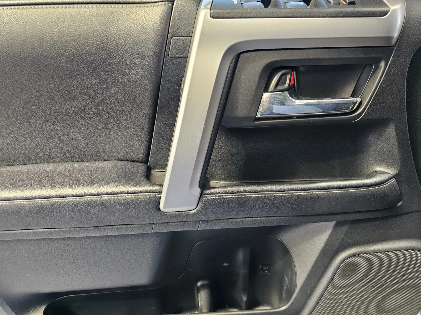 Toyota 4Runner photo 13