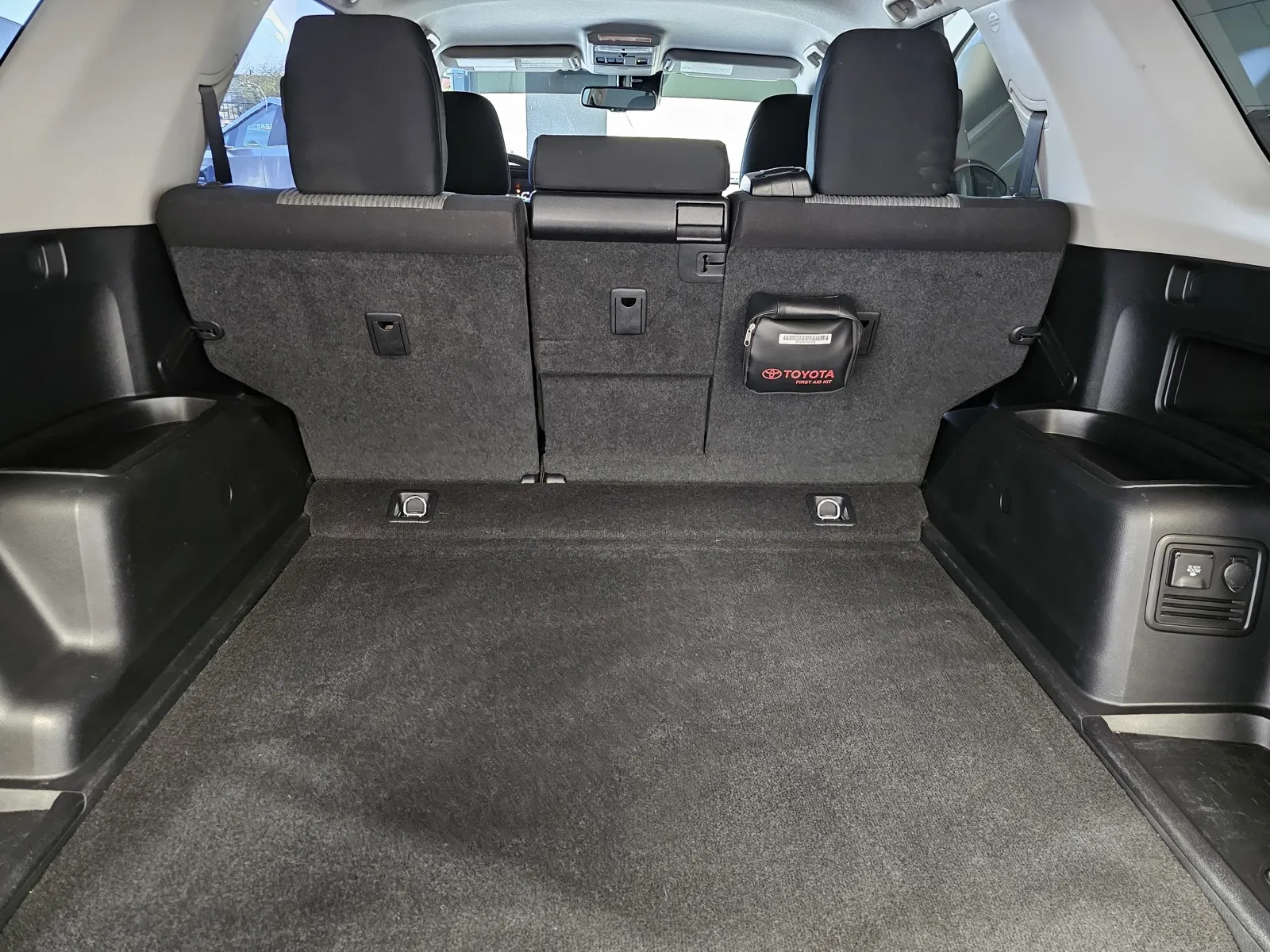 Toyota 4Runner photo 10