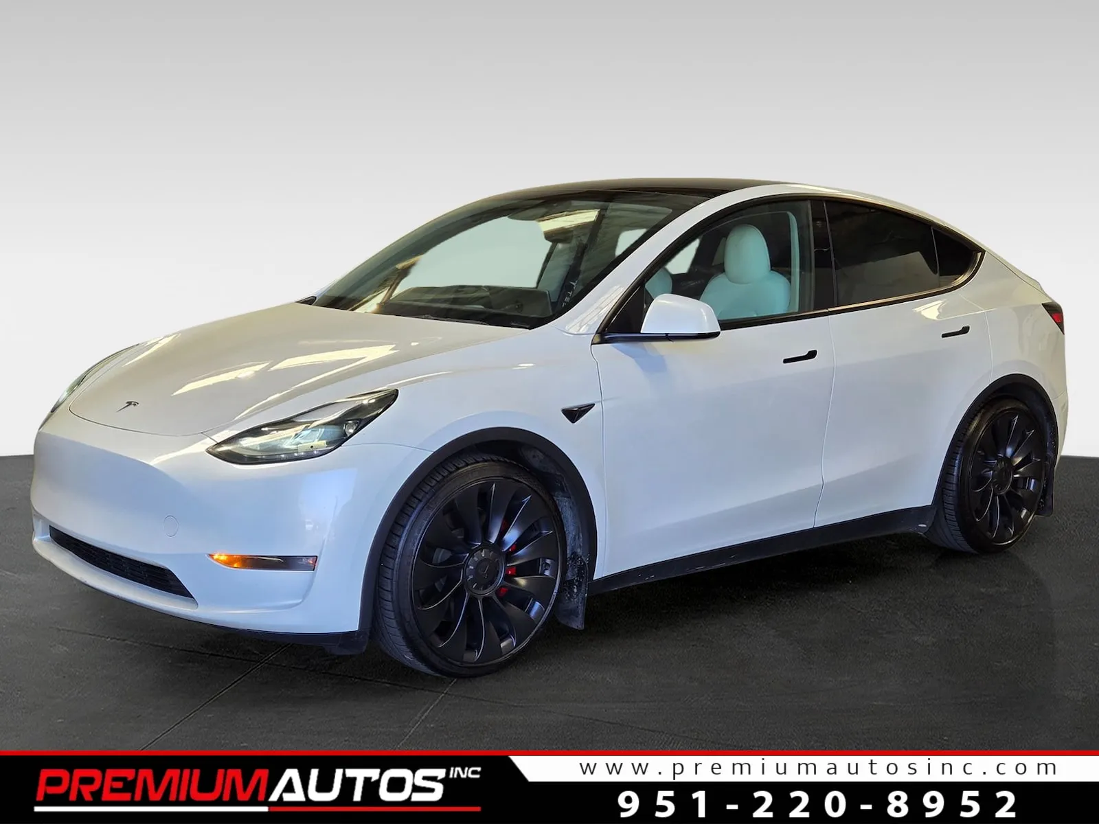 2023 Tesla Model Y Performance Dual Motor All-Wheel Drive's photo