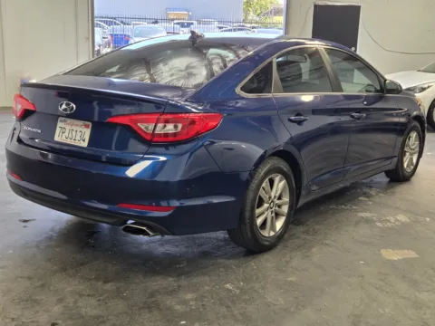 More photos of 2016 Hyundai SONATA at Premium Autos - Norco, CA
