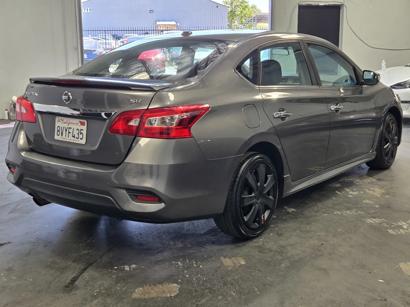 Nissan Sentra photo 4