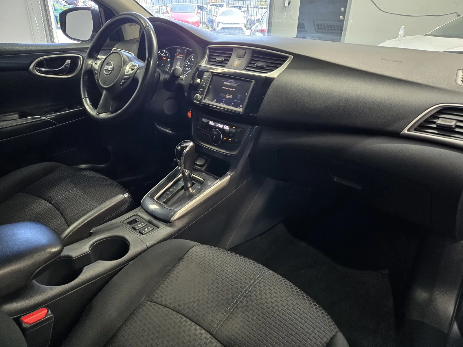 Nissan Sentra photo 5