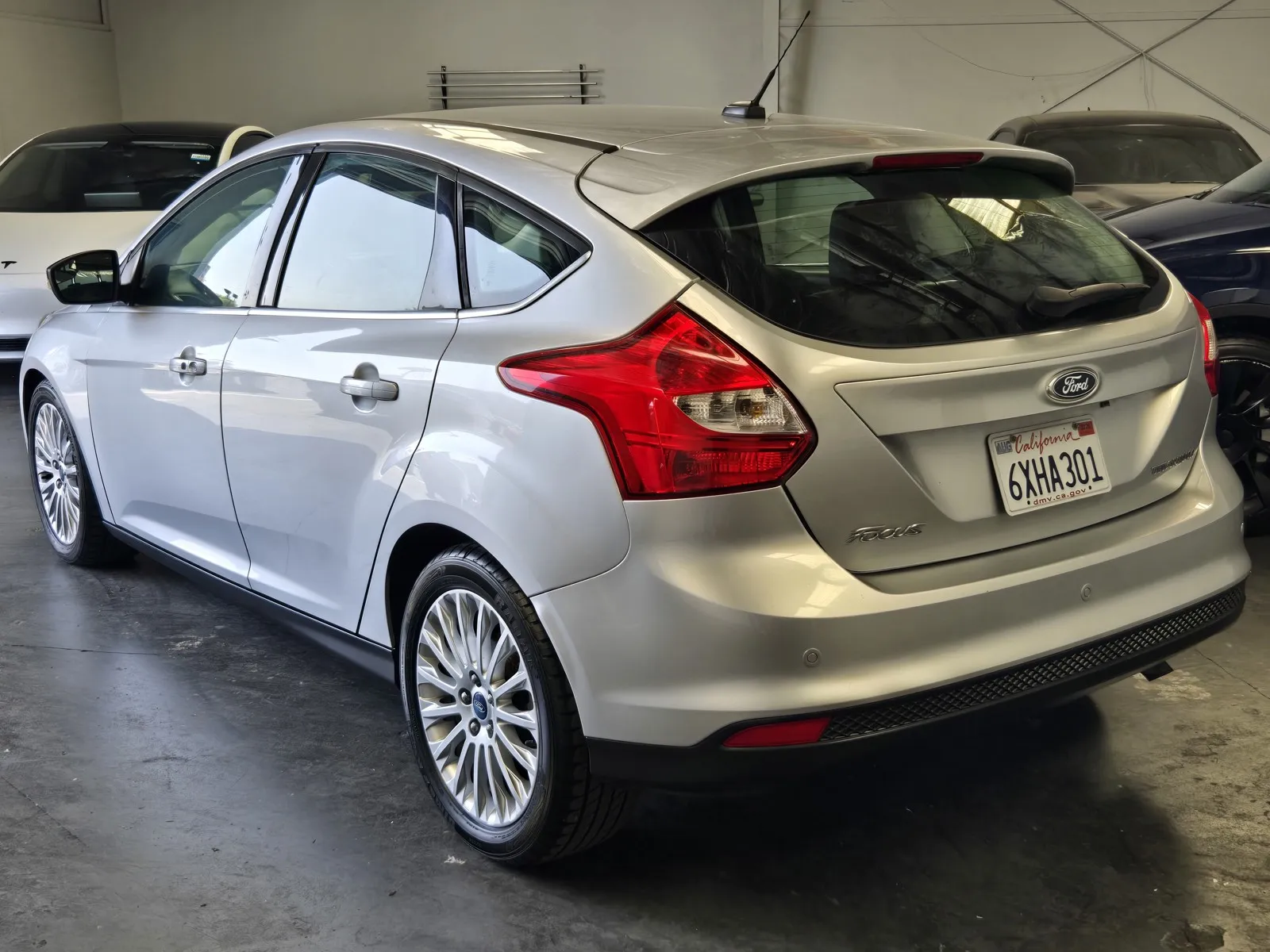 Vehicle Image 2
