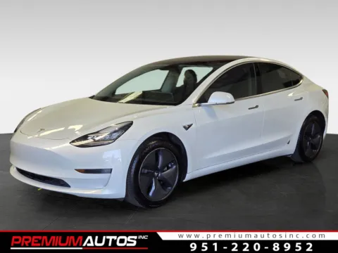 White 2018 Tesla Model 3 MID RANGE for sale in Norco, CA