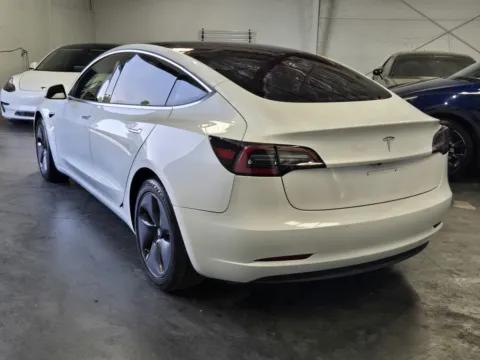 Photos of 2018 Tesla Model 3 MID RANGE for sale in Norco, CA at Premium Autos - Norco