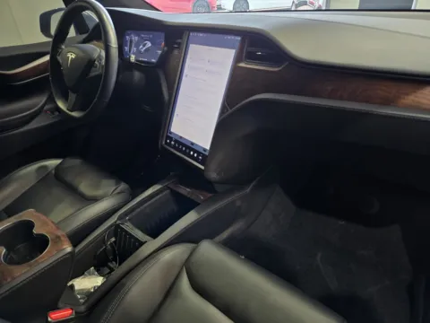 More photos of 2020 Tesla Model X LONG RANGE PLUS at Premium Autos - Norco, CA
