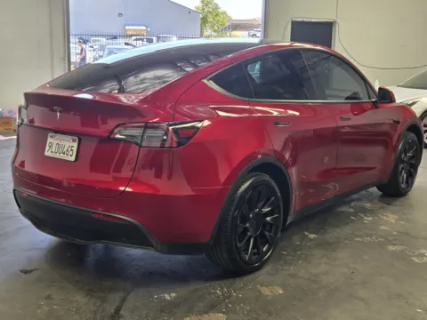 More photos of 2024 Tesla Model Y at Premium Autos - Norco, CA