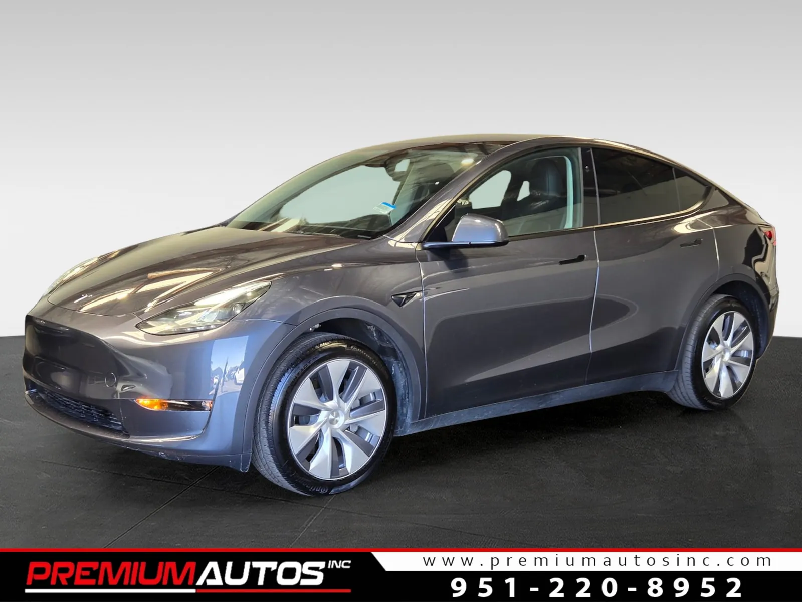 Gray 2023 Tesla Model Y Base HW4 for sale in Norco, CA