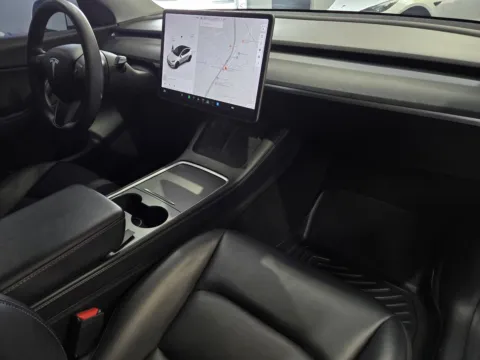 More photos of 2021 Tesla Model Y Performance at Premium Autos - Norco, CA