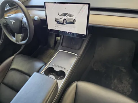 More photos of 2023 Tesla Model Y Long Range at Premium Autos - Norco, CA