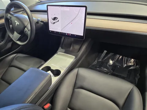 More photos of 2022 Tesla Model 3 at Premium Autos - Norco, CA