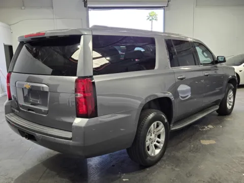 More photos of 2020 Chevrolet Suburban LT 4X4****CAPTAIN SEATS, SUNROOF*** at Premium Autos - Norco, CA