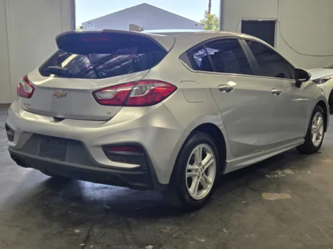 More photos of 2018 Chevrolet Cruze LT Auto at Premium Autos - Norco, CA