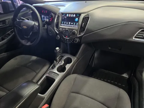 More photos of 2018 Chevrolet Cruze LT Auto at Premium Autos - Norco, CA