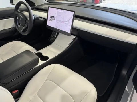 More photos of 2018 Tesla Model 3 Long Range at Premium Autos - Norco, CA